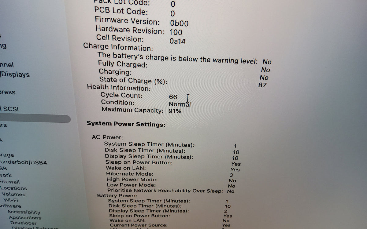 [CERTIFIED RELOVED] Apple MacBook Pro 16-inch 2021 (M1 Max 10-Core CPU / 24-Core GPU / 64GB / 1TB SSD) (A2485)