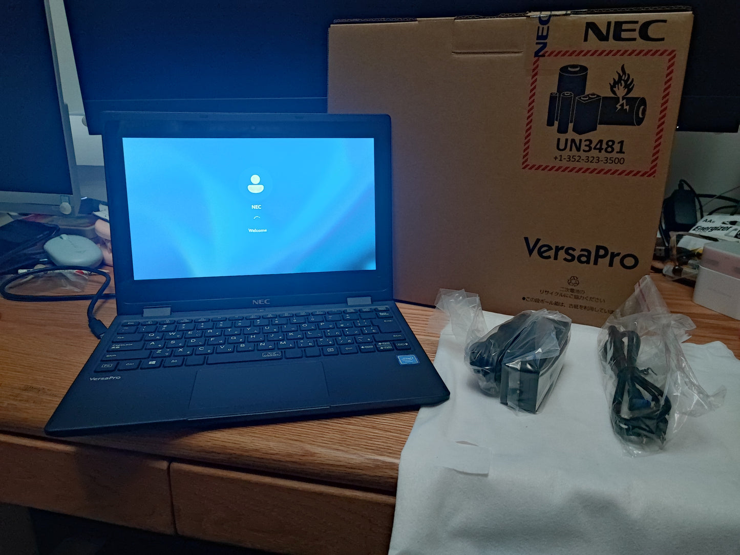 [BRAND NEW] NEC VERSAPRO VEE11/R5 X360 D64G9 (CELERON N4120/4GB/64GB+128GB) (TOUCHSCREEN|360 DEGREE FLIP)