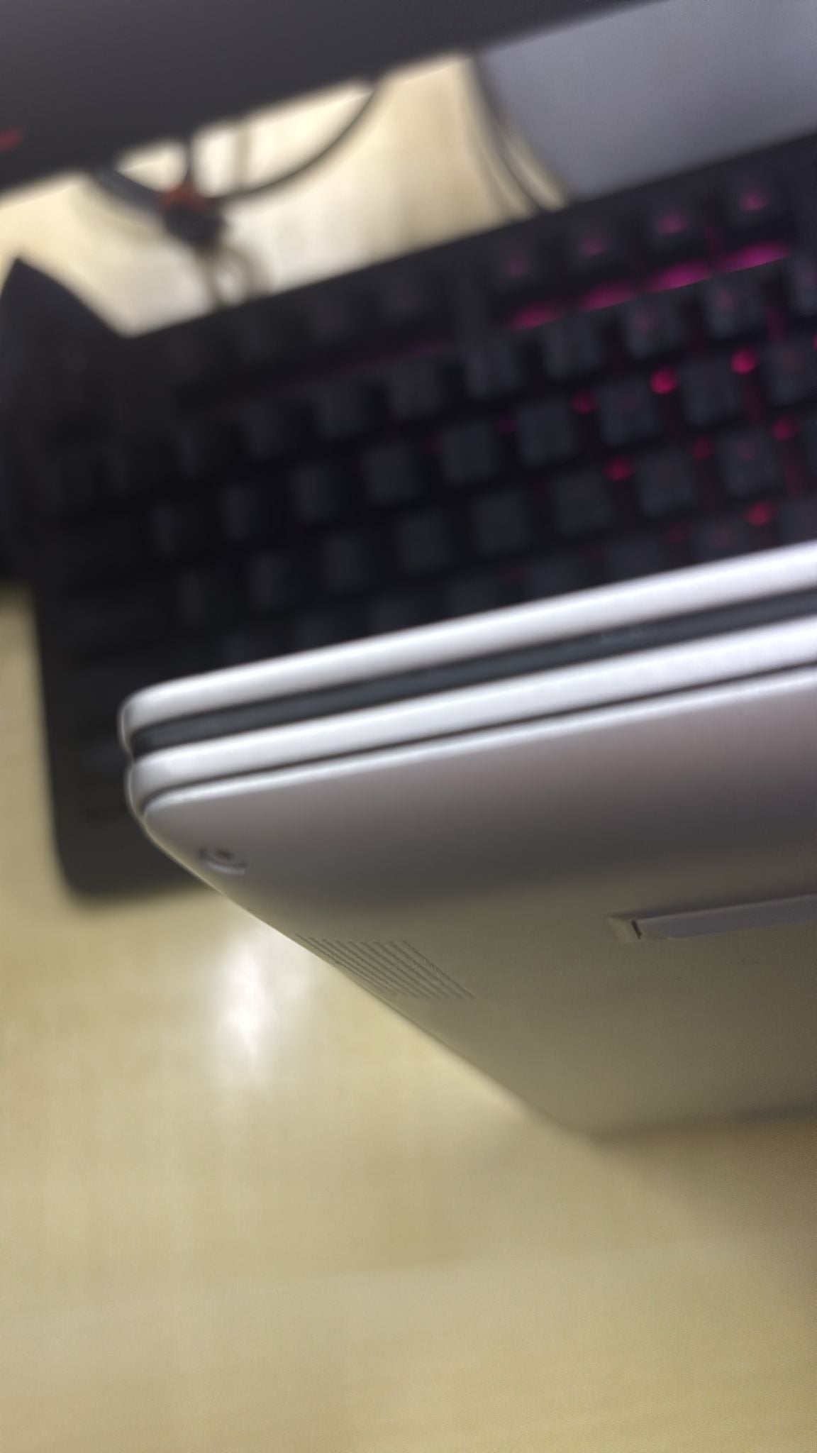 HP ENVY 13-AD115TU (I5-8250U / 8GB / 256GB SSD) (THIN & LIGHT)
