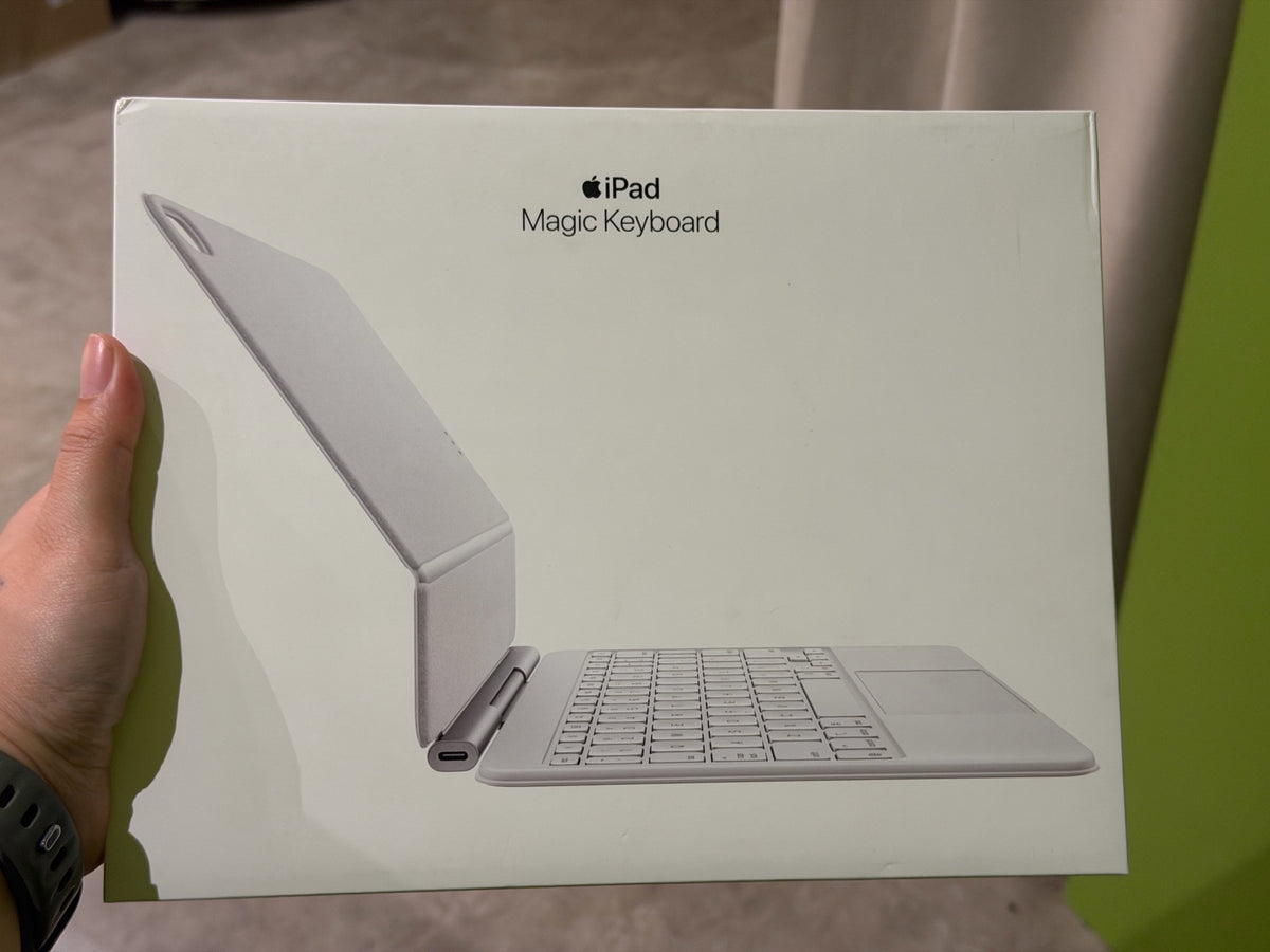 [CERTIFIED RELOVED] Apple Magic Keyboard for iPad Air 11-inch (M3) (A3339) (White)